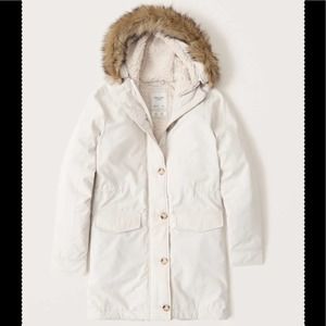 Abercrombie & Fitch Sherpa- Lined Military Parka